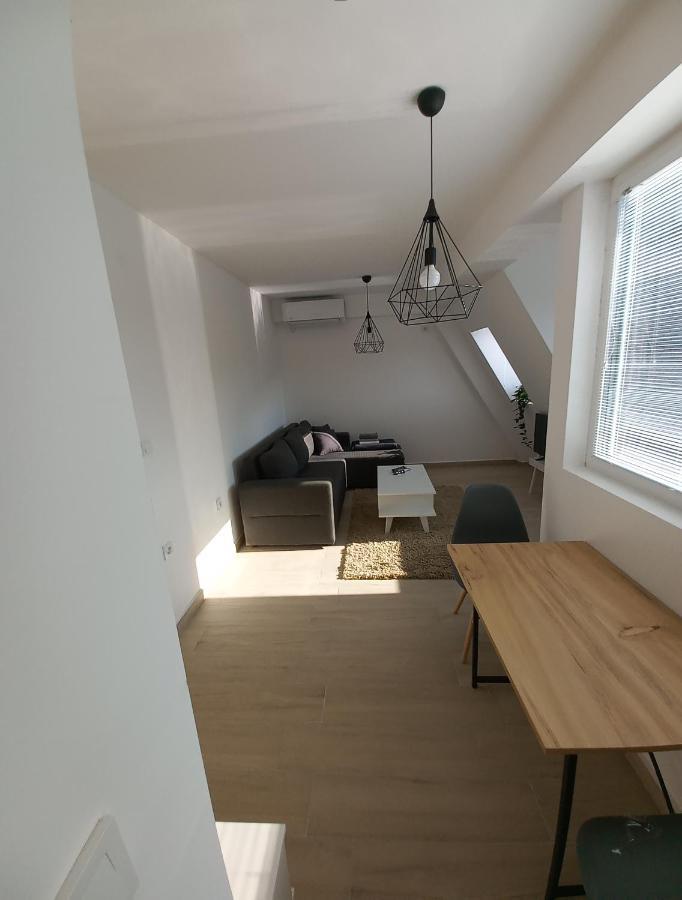 Studio Close To Town Centar Skopje Ngoại thất bức ảnh